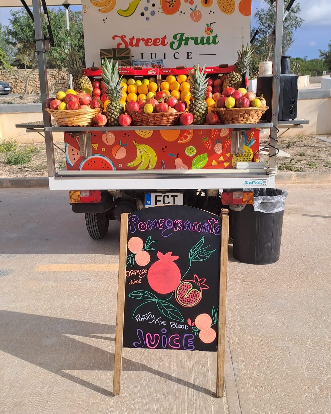 Street Fruit Juice and Pomegranade